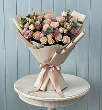 Букет цветов из:  Розы и Лизиантусы в Лозовом