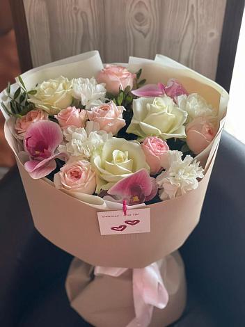 Букет цветов из: Орхидеи, Розы и Гвоздики в Лозовом
