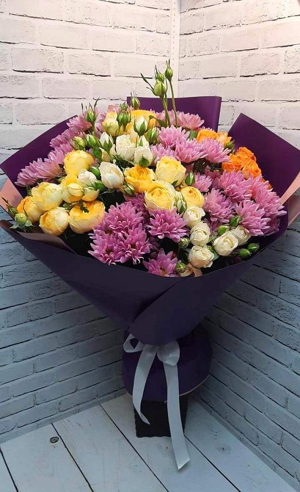 Букет цветов из: Хризантемы и Розы в Лозовом