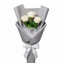 Букет 3 белые розы в Лозовом