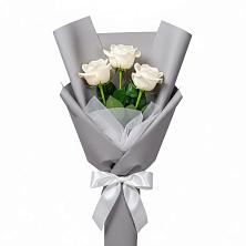 Букет 3 белые розы в Лозовом