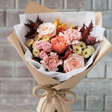 Букет цветов из:  Гвоздики, Хризантемы и Розы #REPLACE_PRED# Лозовом