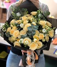 Букет цветов из:  Розы и Лизиантусы в Лозовом
