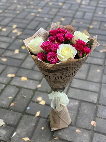 Букет цветов из: Розы в Лозовом