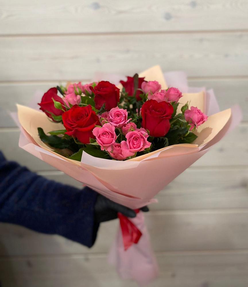 Букет цветов из: Розы в Лозовом