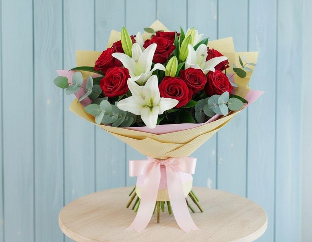 Букет цветов из: Лилии и Розы в Лозовом